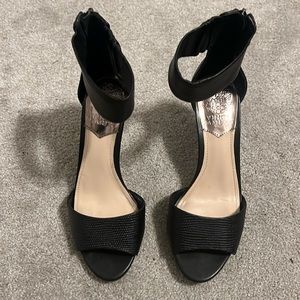 Vince Camino leather heels size 6